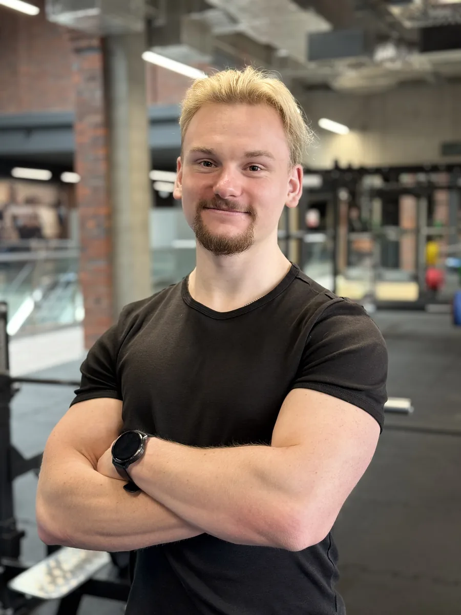 Mateusz Garbas na sali treningowej